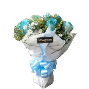 Buqu� com 12 Rosas Azul