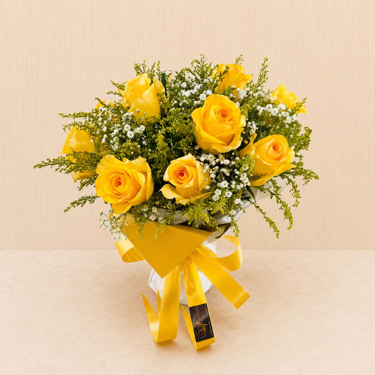 Buqu� com 12 Rosas Amarelas
